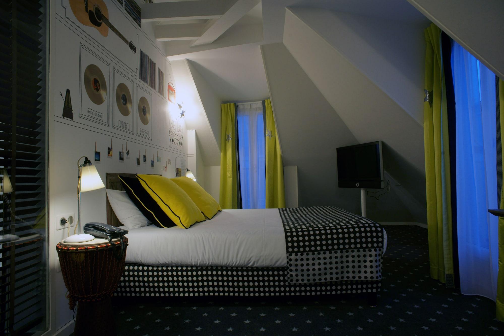 Hotel Du Triangle D'Or Παρίσι Εξωτερικό φωτογραφία
